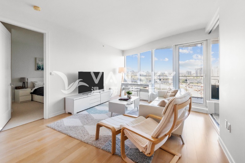 250803103034_7 - Living Room.jpg